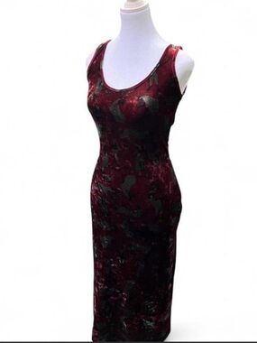 Betsey Johnson Dresses ISO